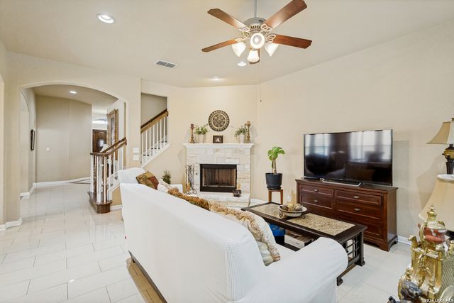 10539 Alcantara, Helotes, TX 78023