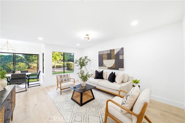 26542 Azuer, Mission Viejo, CA 92691