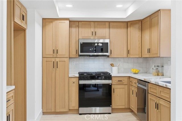 26542 Azuer, Mission Viejo, CA 92691