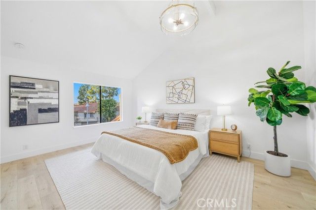 26542 Azuer, Mission Viejo, CA 92691