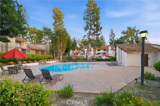 26542 Azuer, Mission Viejo, CA 92691