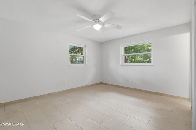 1528 Valencia Avenue, Daytona Beach, FL 32117