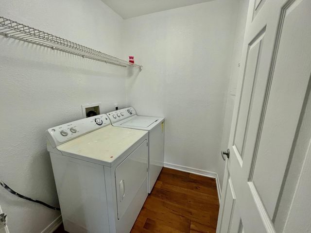 9615 NW 1st Court 10-202, Pembroke Pines, FL 33024