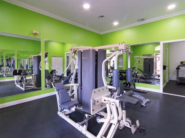 9615 NW 1st Court 10-202, Pembroke Pines, FL 33024