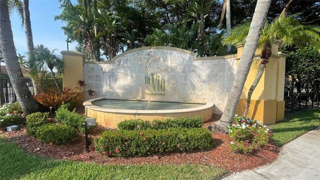 9615 NW 1st Court 10-202, Pembroke Pines, FL 33024