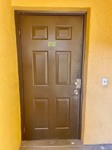 9615 NW 1st Court 10-202, Pembroke Pines, FL 33024