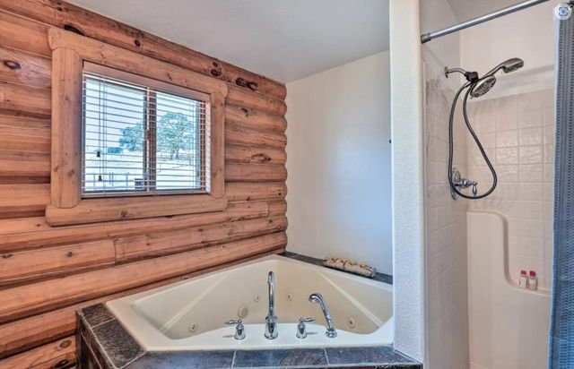 2000 Faith Lynn Ln, Valley Springs, CA 95252