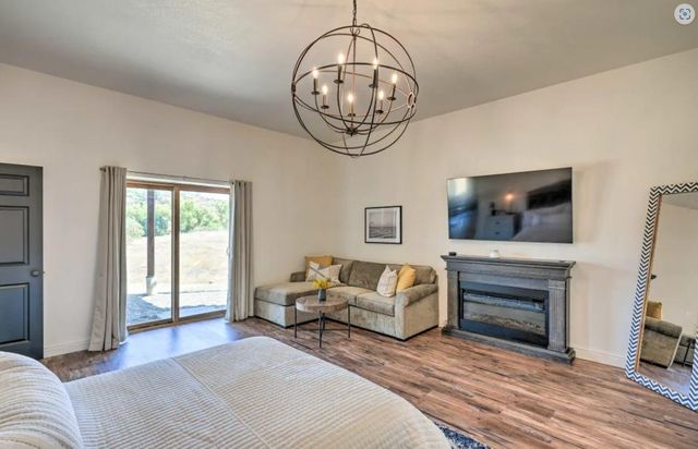 2000 Faith Lynn Ln, Valley Springs, CA 95252