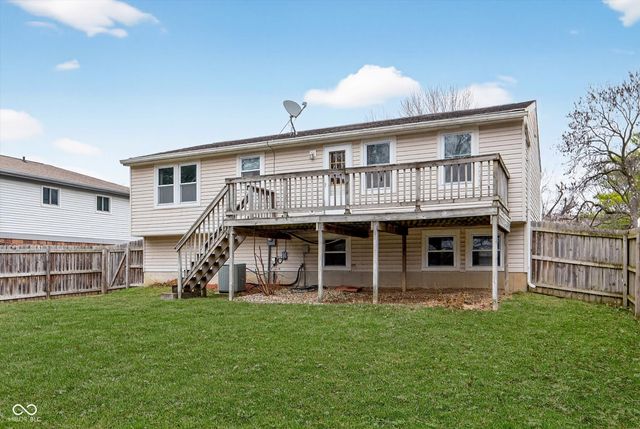 11495 Crestview Drive, Fishers, IN 46038