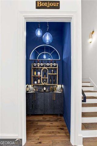 1072 Green Street, Roswell, GA 30075