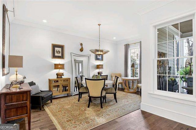 1072 Green Street, Roswell, GA 30075