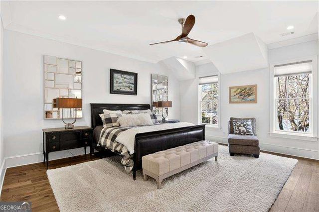 1072 Green Street, Roswell, GA 30075