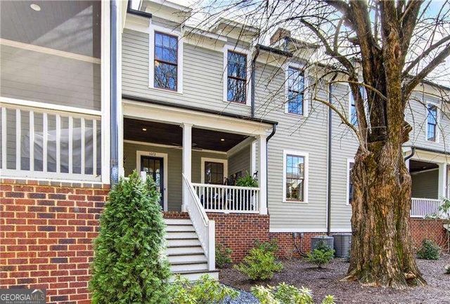 1072 Green Street, Roswell, GA 30075