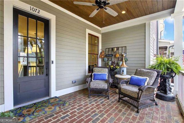 1072 Green Street, Roswell, GA 30075