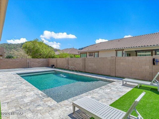 8701 W Hanbury Road, Marana, AZ 85653