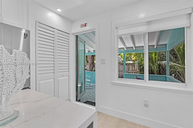 1960 Riverside Dr, Fort Lauderdale, FL 33312