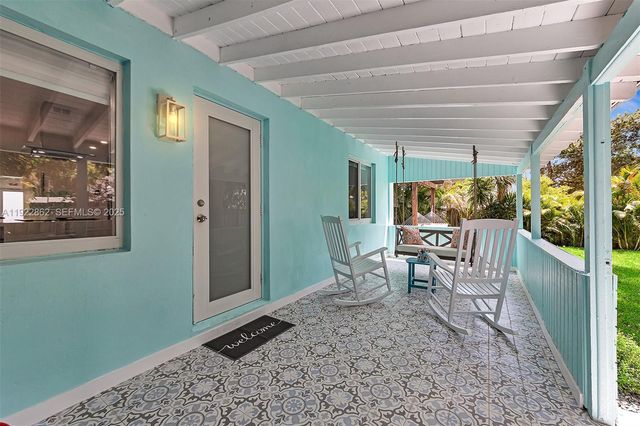 1960 Riverside Dr, Fort Lauderdale, FL 33312