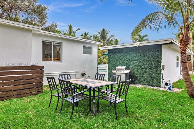 1960 Riverside Dr, Fort Lauderdale, FL 33312