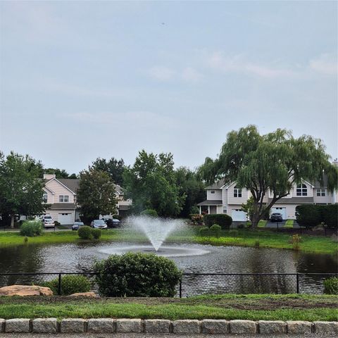 2501 Willow Pond Drive, Riverhead, NY 11901