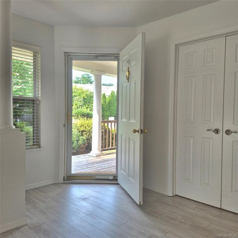 2501 Willow Pond Drive, Riverhead, NY 11901