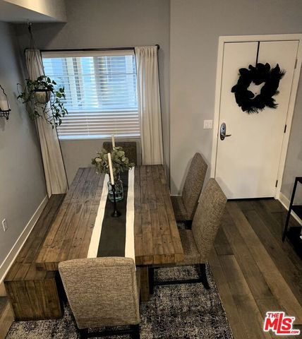 2980 Ripple Place 102, Los Angeles, CA 90039