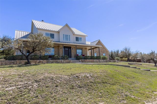 1051 Trailhead CIR, Dripping Springs, TX 78620