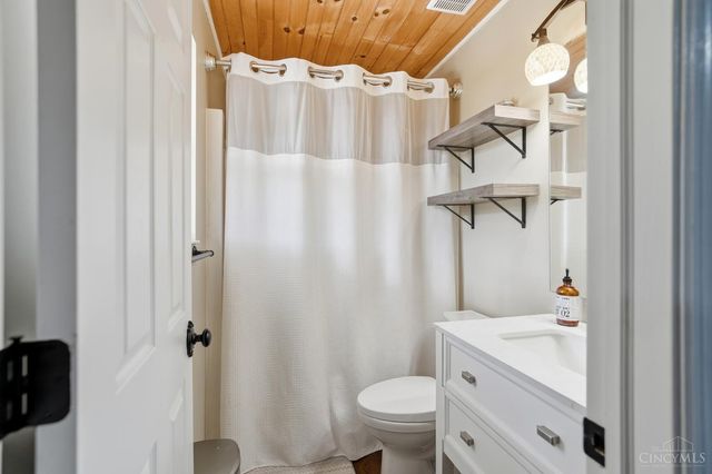 9255 Arrowcreek Drive, Washington Twp, OH 45054