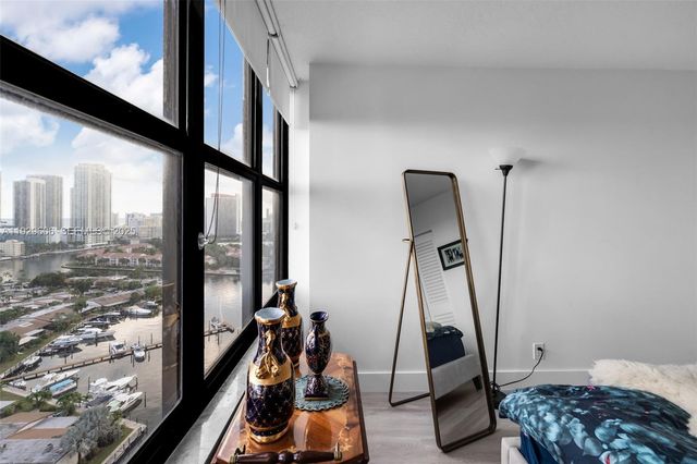 2500 Parkview Dr 2102, Hallandale Beach, FL 33009