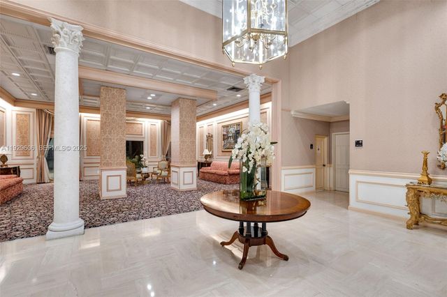 2500 Parkview Dr 2102, Hallandale Beach, FL 33009