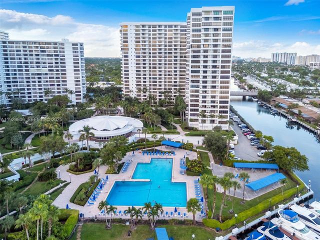 2500 Parkview Dr 2102, Hallandale Beach, FL 33009