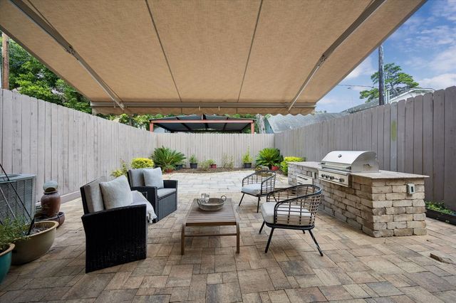 2111 Huldy Street, Houston, TX 77019