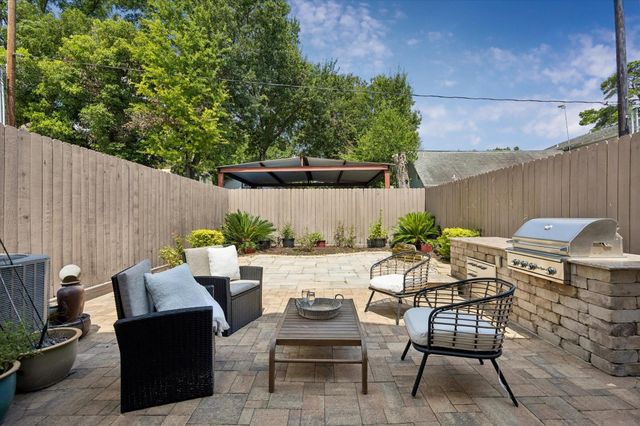 2111 Huldy Street, Houston, TX 77019