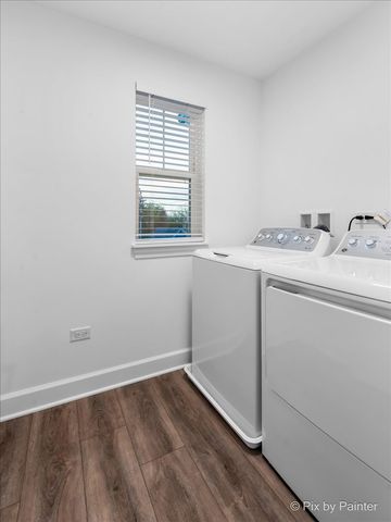 128 E Main Street, Cary, IL 60013