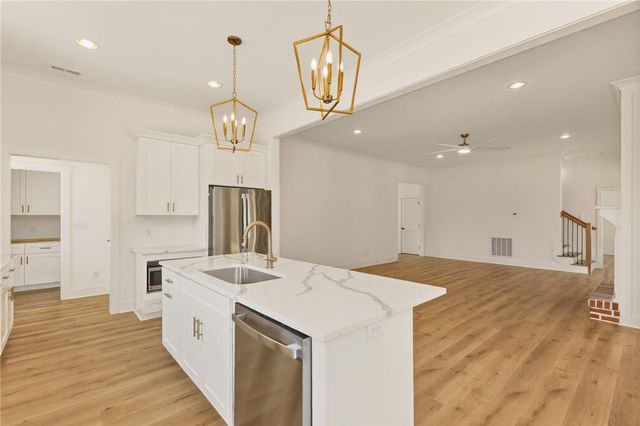 331 Dobbins Road, Townville, SC 29689