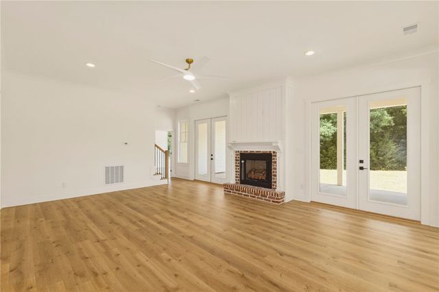 331 Dobbins Road, Townville, SC 29689