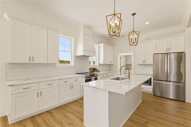 331 Dobbins Road, Townville, SC 29689