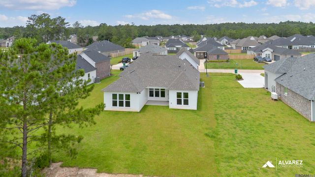 4024 Kelly Lake Ln, Madisonville, LA 70447