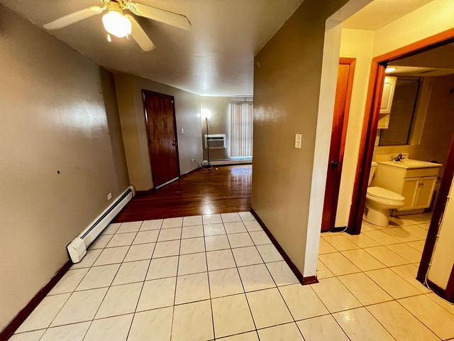 11903 Gregory Street 3, Blue Island, IL 60406