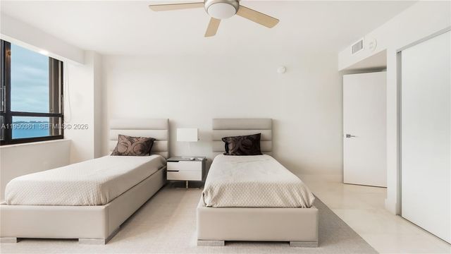 3 Grove Isle Dr C1407, Miami, FL 33133