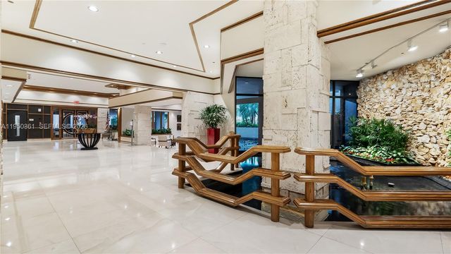 3 Grove Isle Dr C1407, Miami, FL 33133