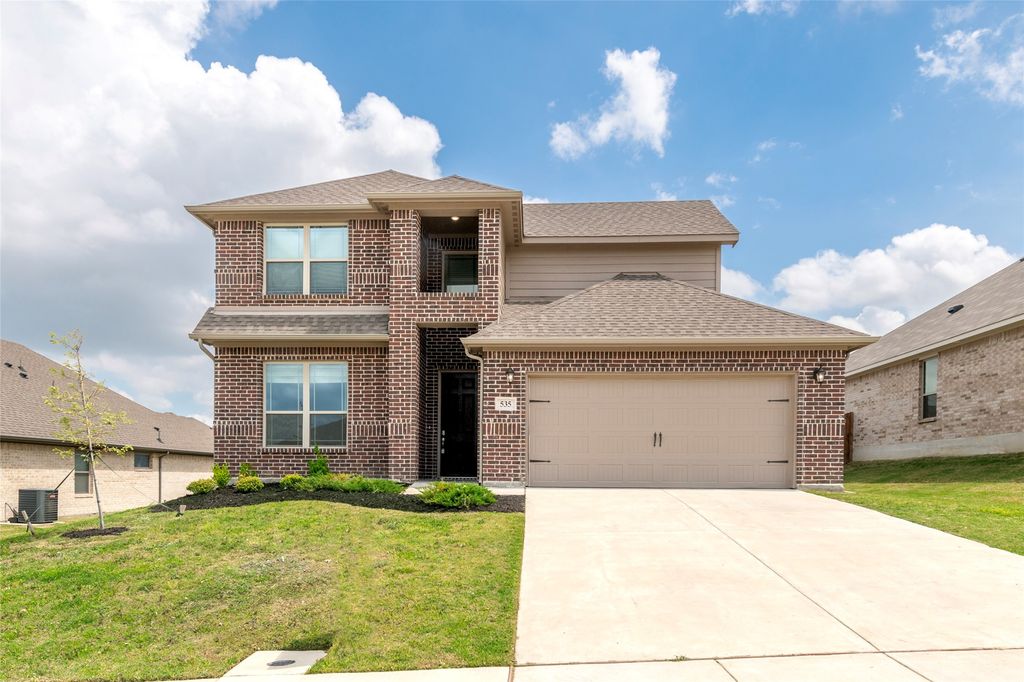 535 Hillcrest Circle, Justin, TX 76247