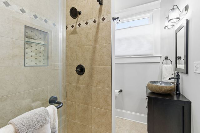 1822 Wildwood Ave, Nashville, TN 37212