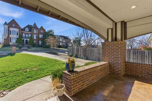 1822 Wildwood Ave, Nashville, TN 37212