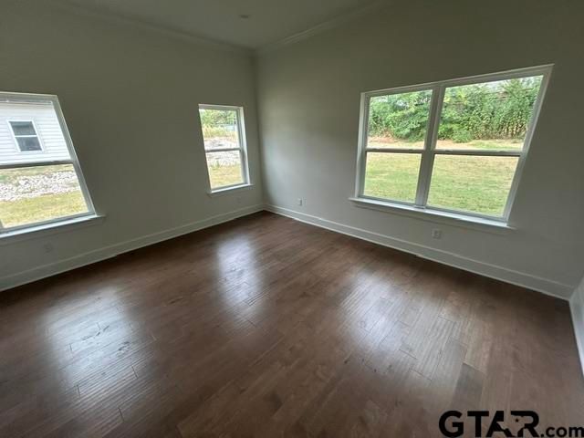 1106 S Main Street, Lindale, TX 75771