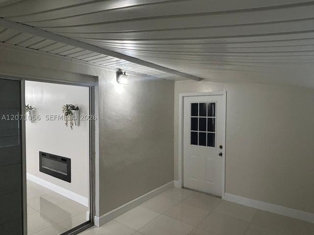 7637 Ramona St, Miramar, FL 33023