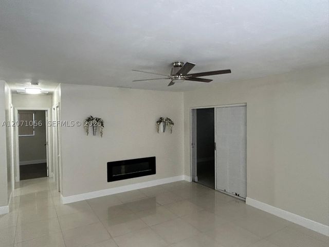 7637 Ramona St, Miramar, FL 33023
