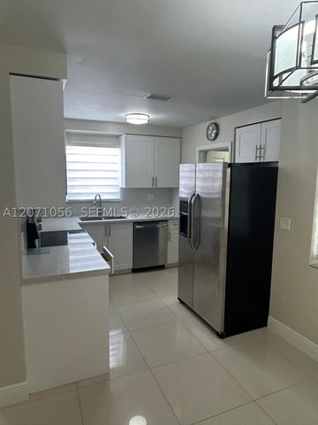 7637 Ramona St, Miramar, FL 33023