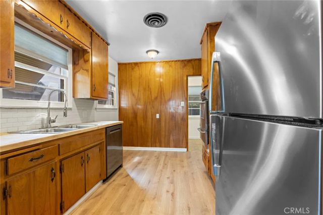 211 E 34th, San Bernardino, CA 92404