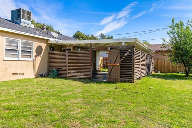 211 E 34th, San Bernardino, CA 92404