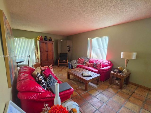 10901 SW 113th Place 66B, Miami, FL 33176